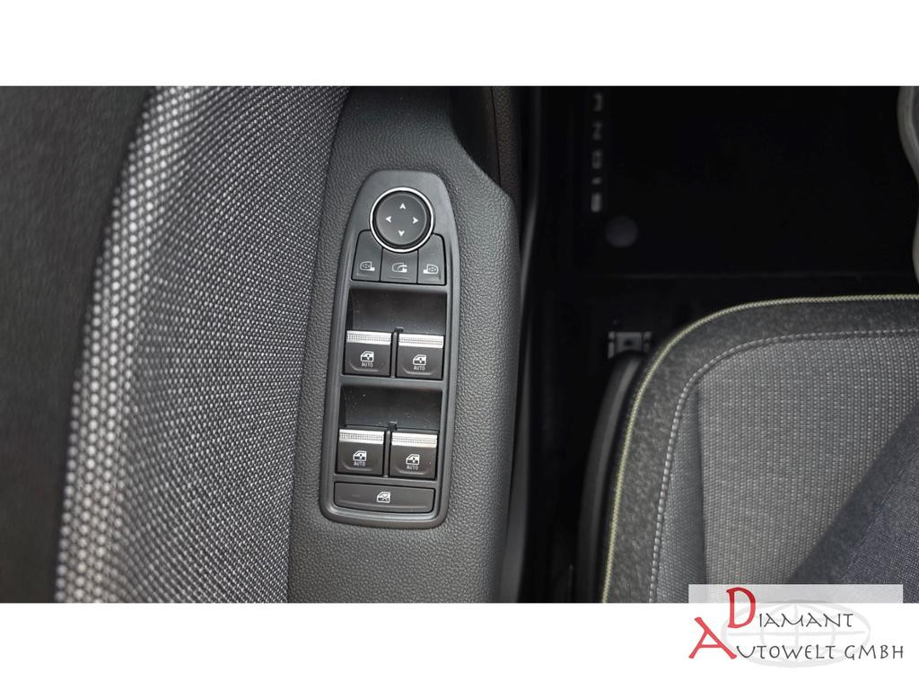 Mitsubishi Grandis