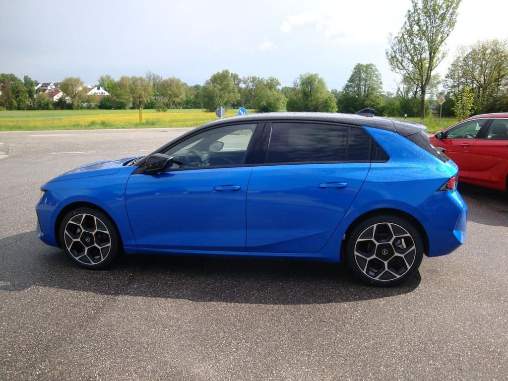 Opel Astra 2023 Benzine