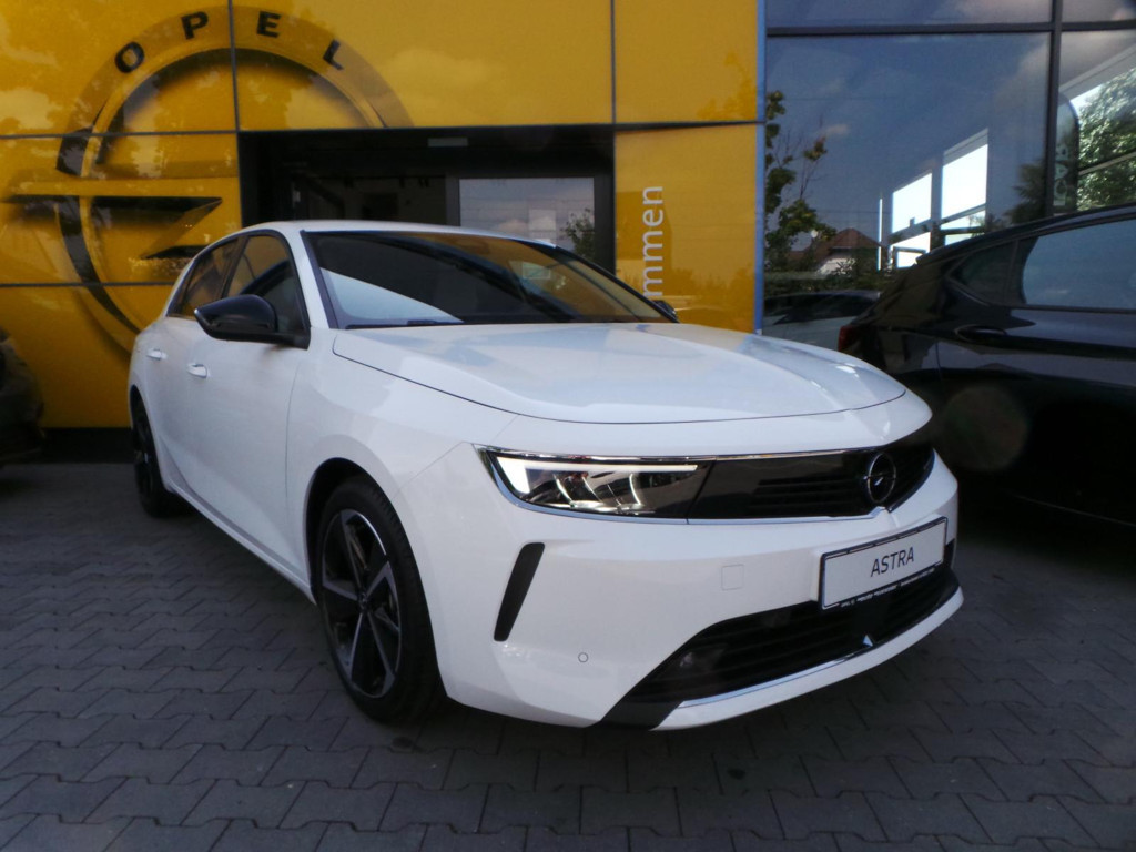 Opel Astra 2023 Benzine