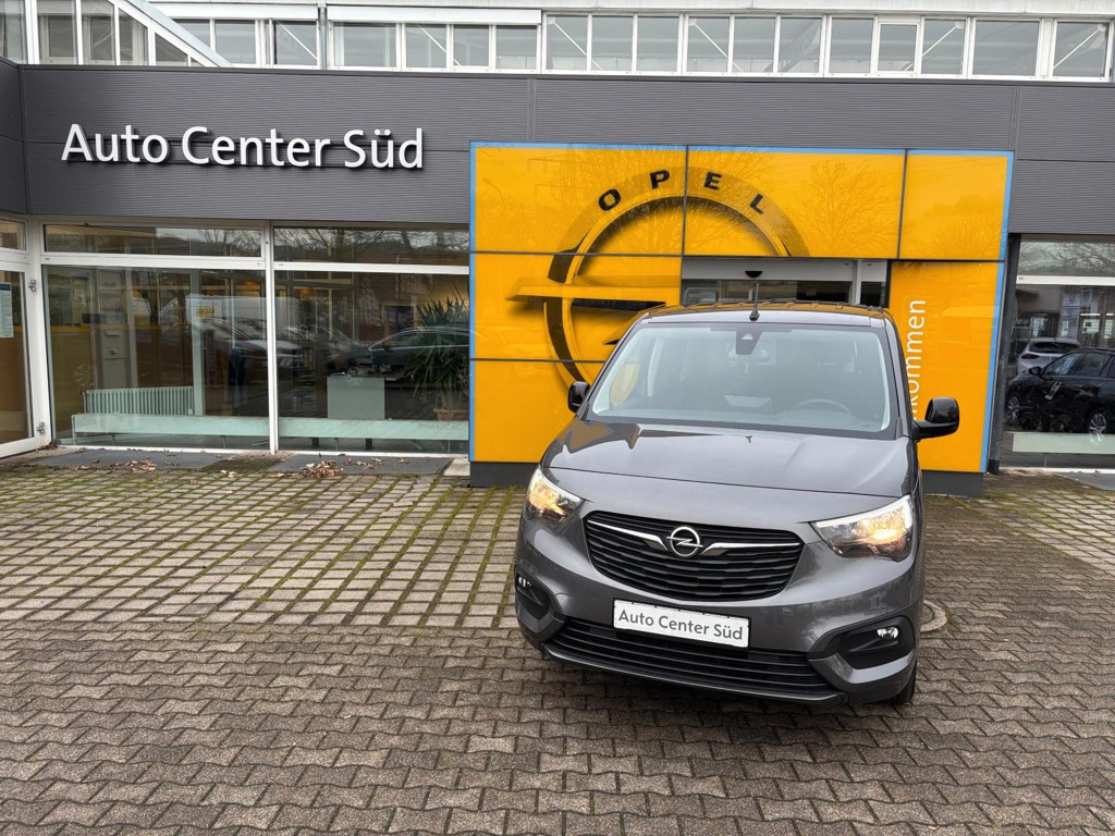 Opel Combo 2022 Benzine