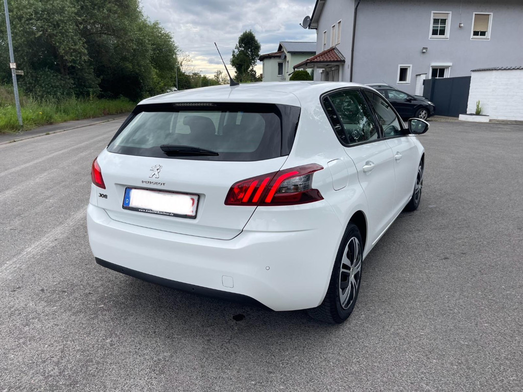 Peugeot 308