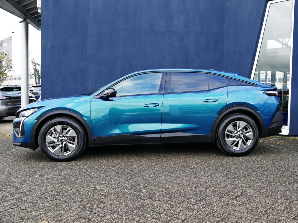 Peugeot 408 2025 Benzine