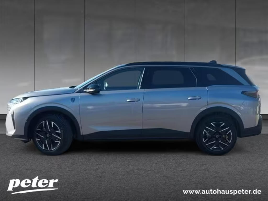Peugeot 5008 2025 Benzine