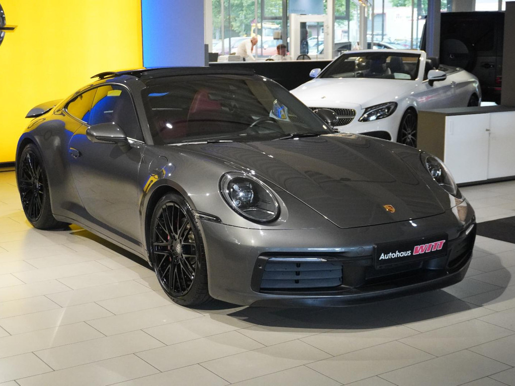 Porsche 992