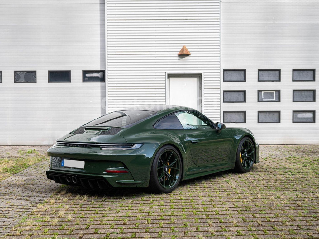 Porsche 992