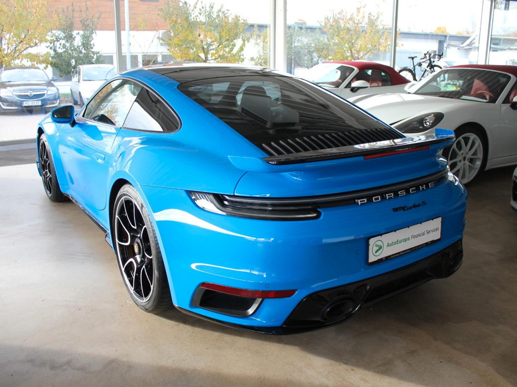 Porsche 992