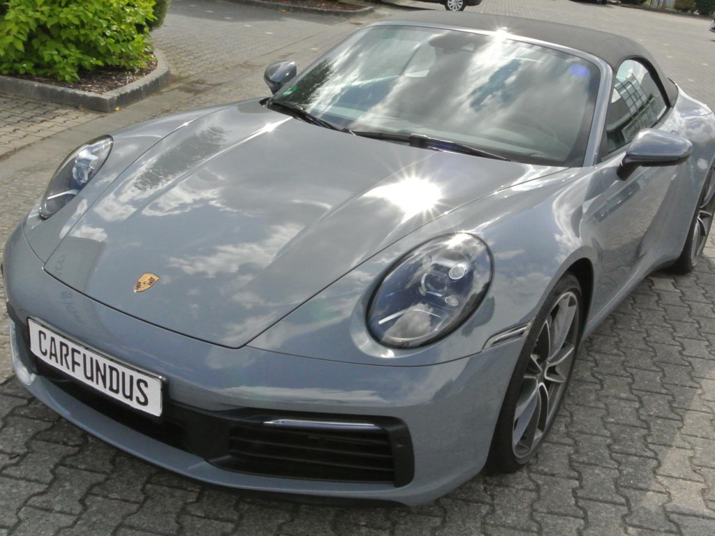 Porsche 992