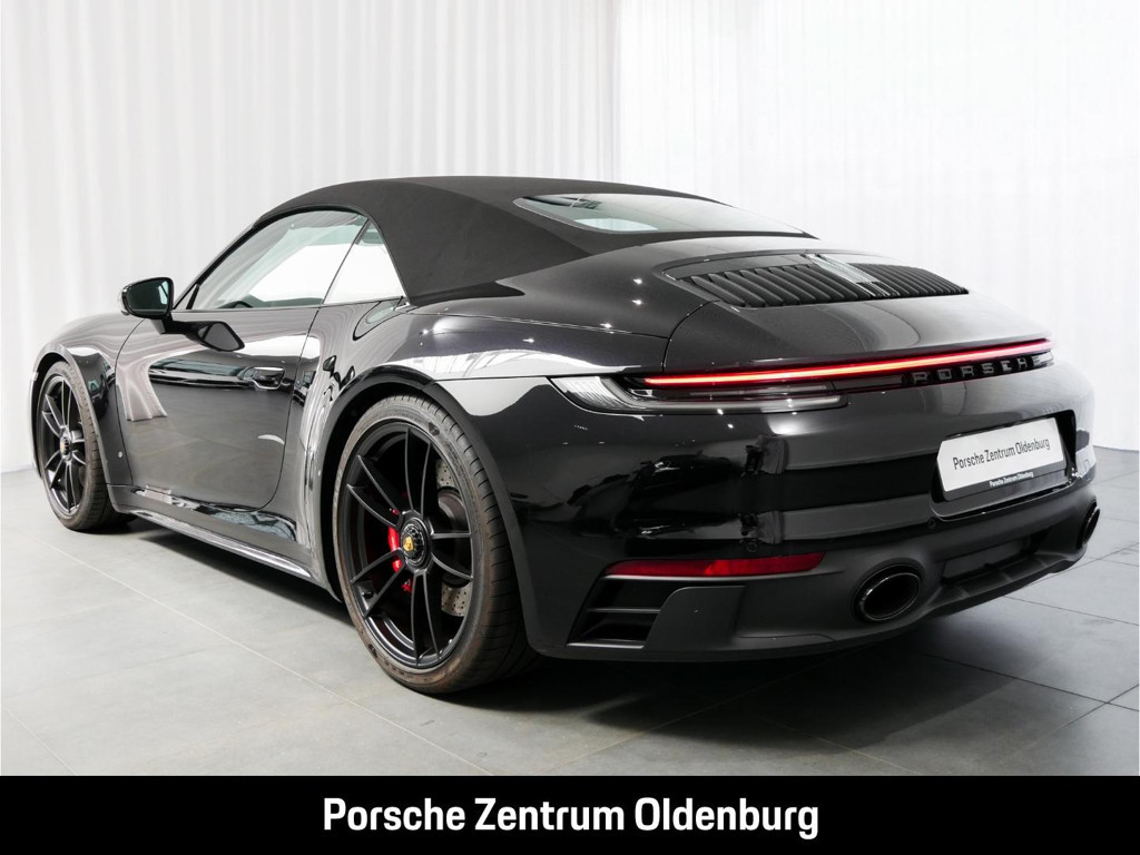 Porsche 992