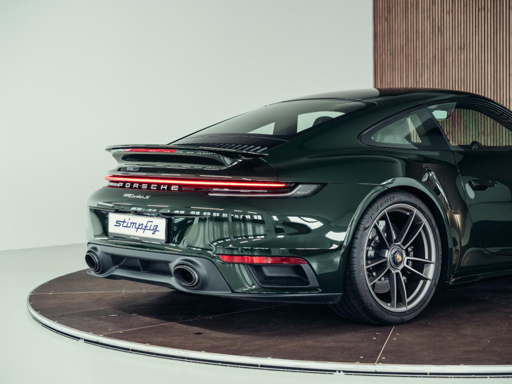 Porsche 992