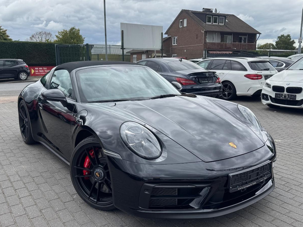 Porsche 992