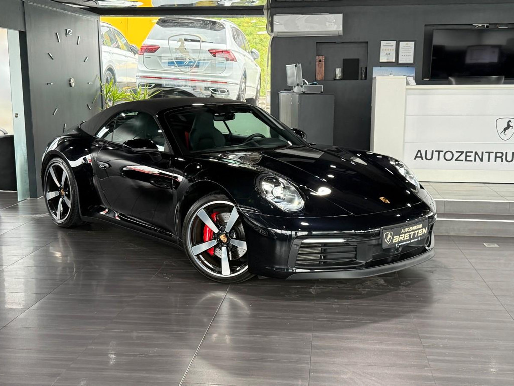 Porsche 992