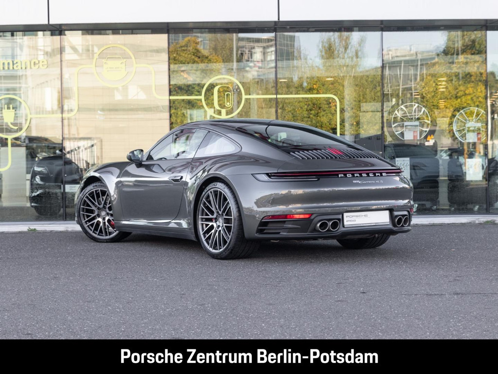 Porsche 992