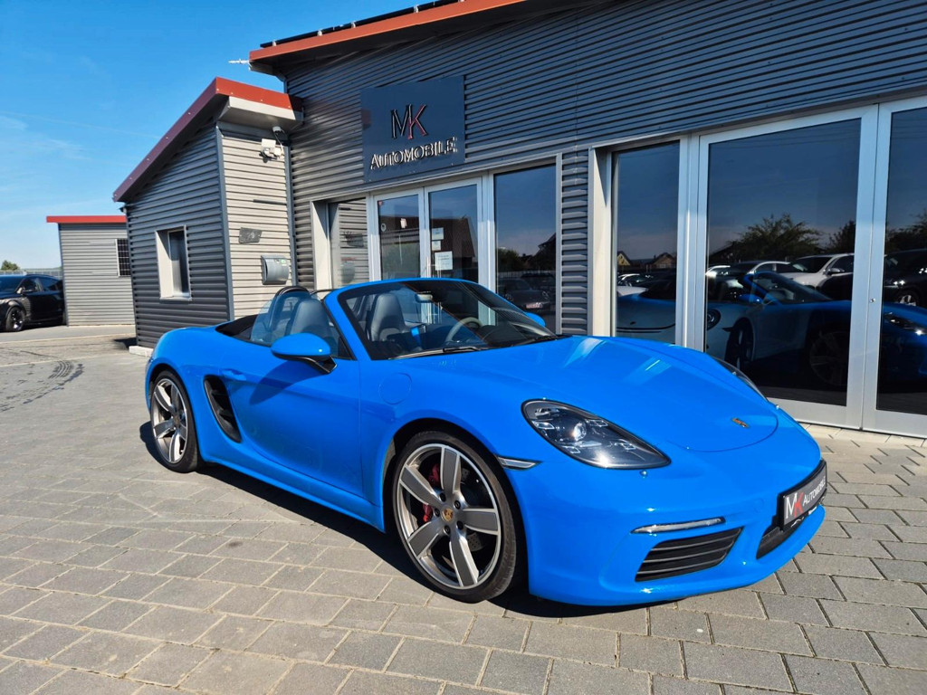 Porsche Boxster