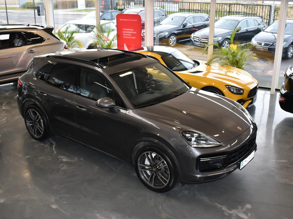 Porsche Cayenne 2023 Benzine