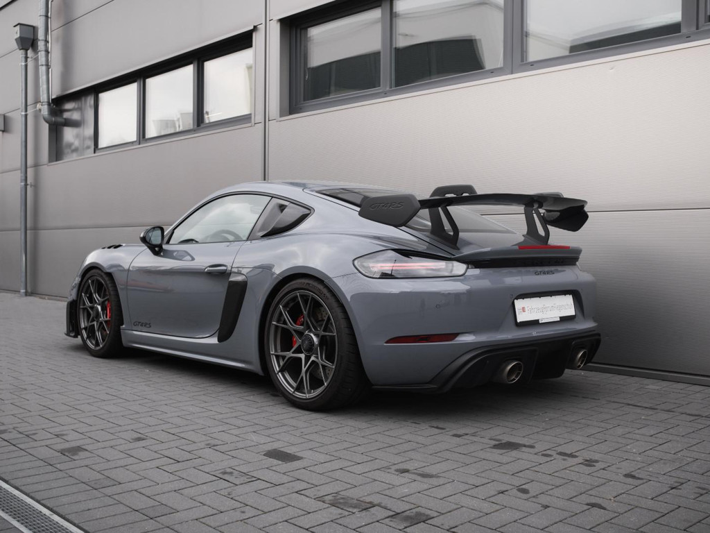 Porsche Cayman