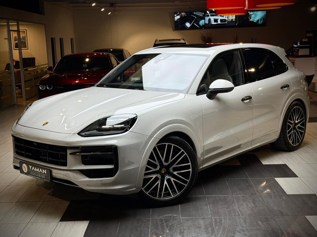 Porsche Cayenne 2024 Benzine