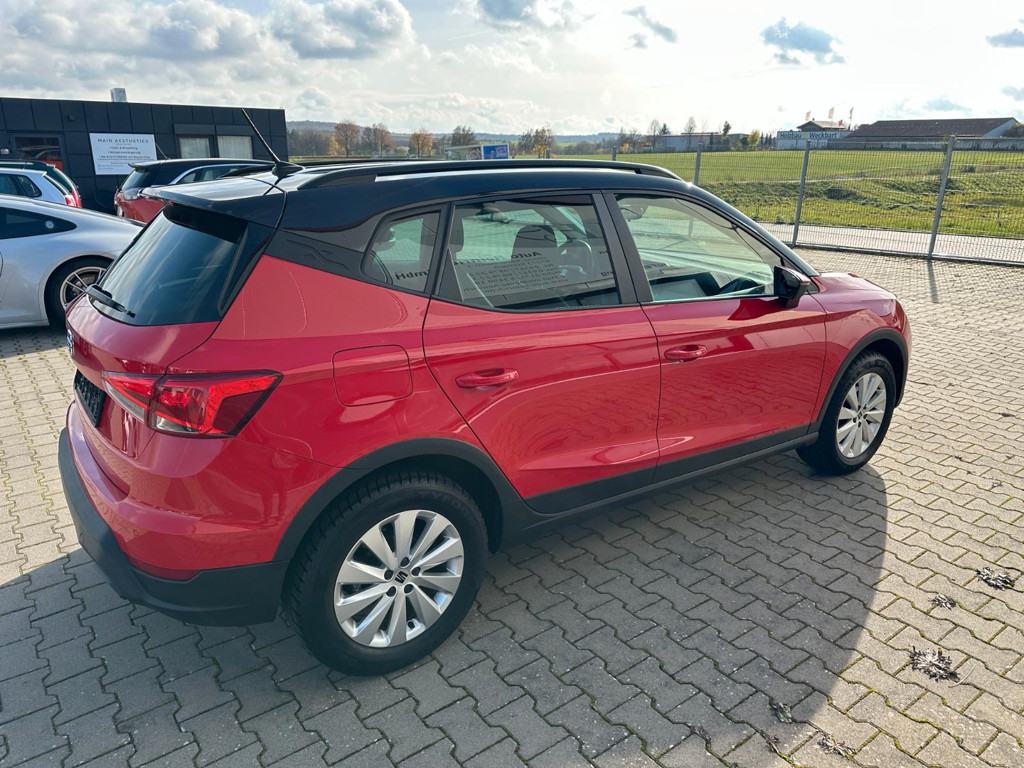 Seat Arona