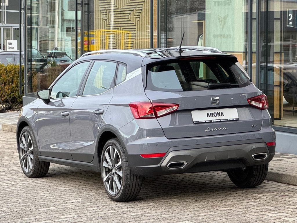 Seat Arona