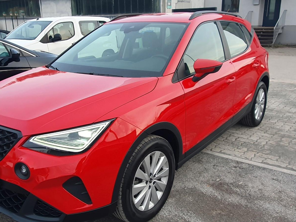Seat Arona 2024 Benzine