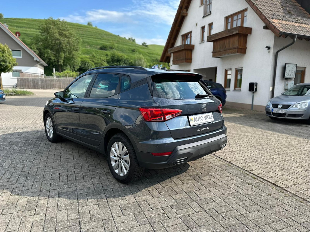 Seat Arona
