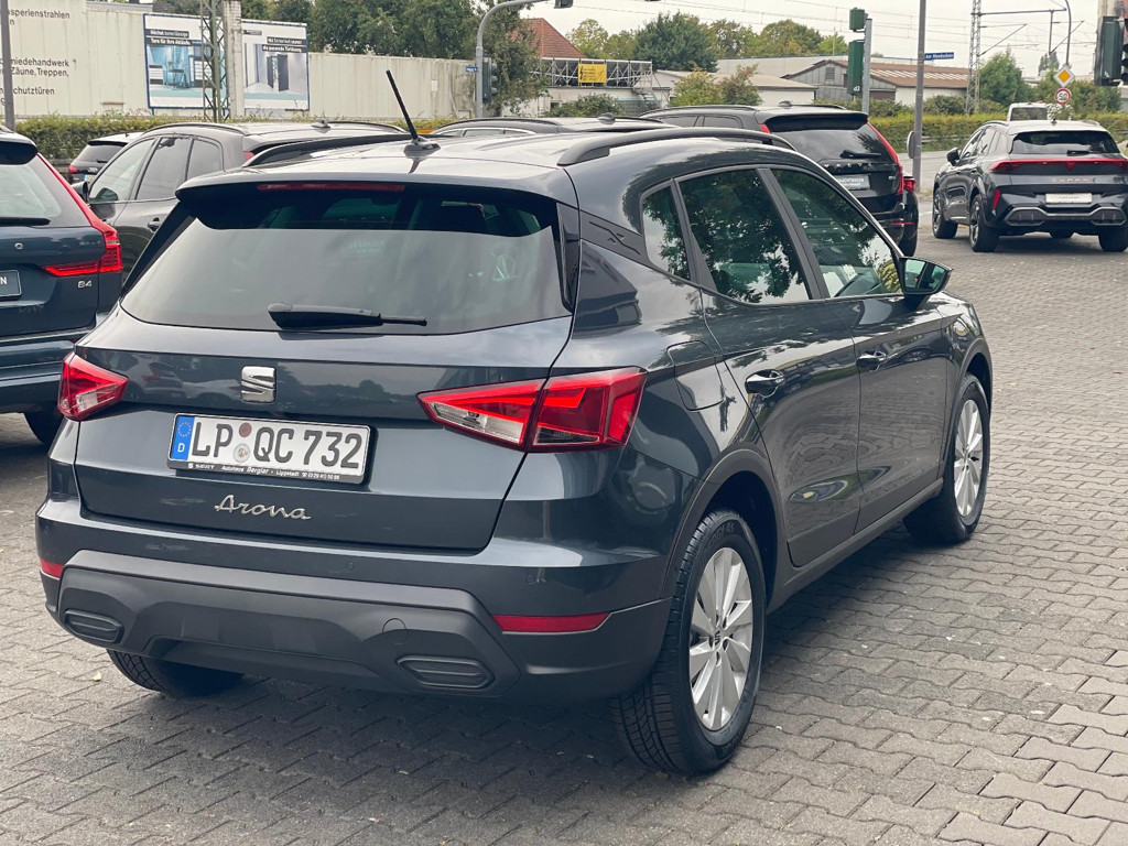 Seat Arona