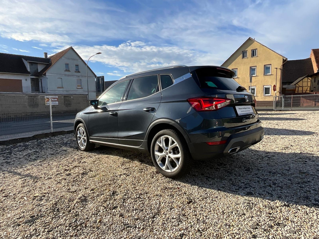 Seat Arona