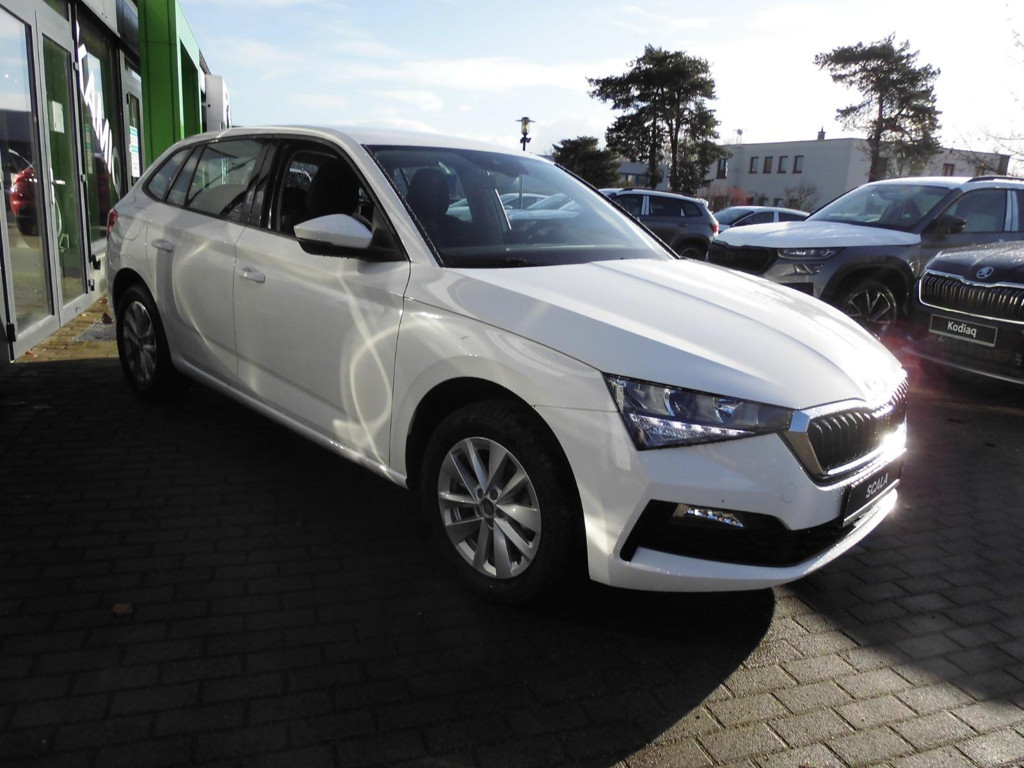 Skoda Scala 2023 Benzine