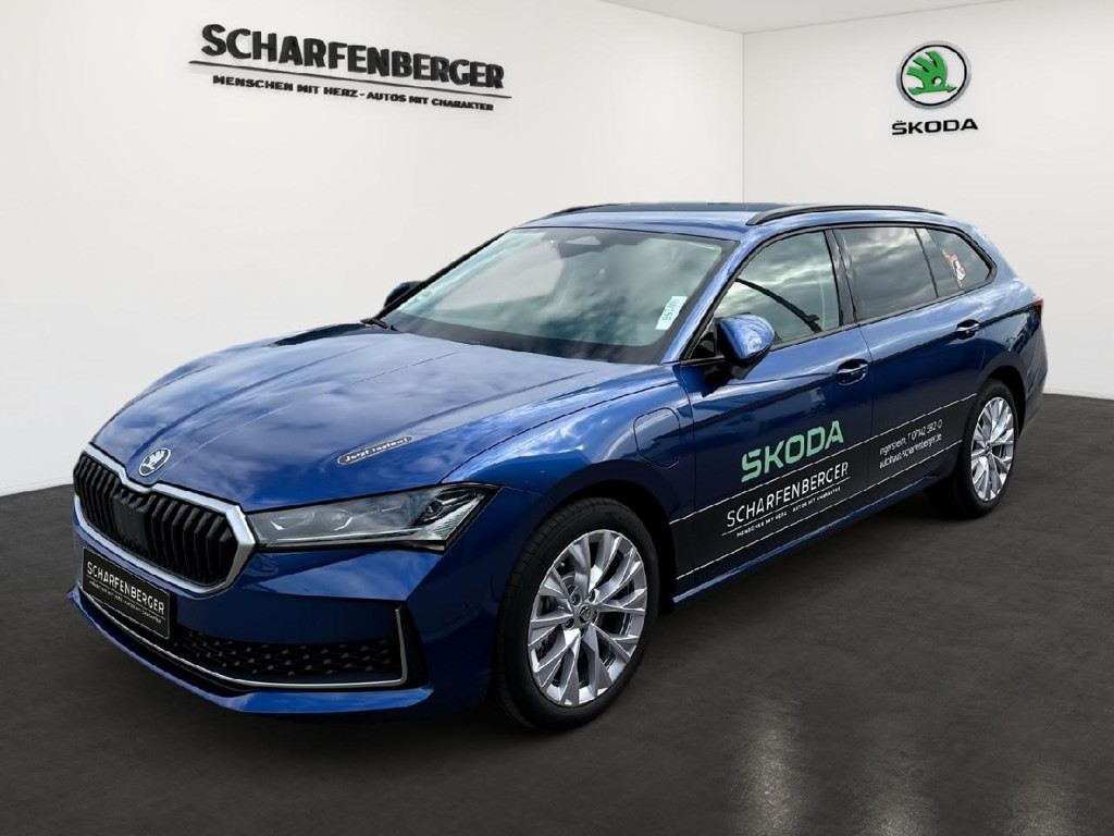 Skoda Superb 2024 Hybride Benzine