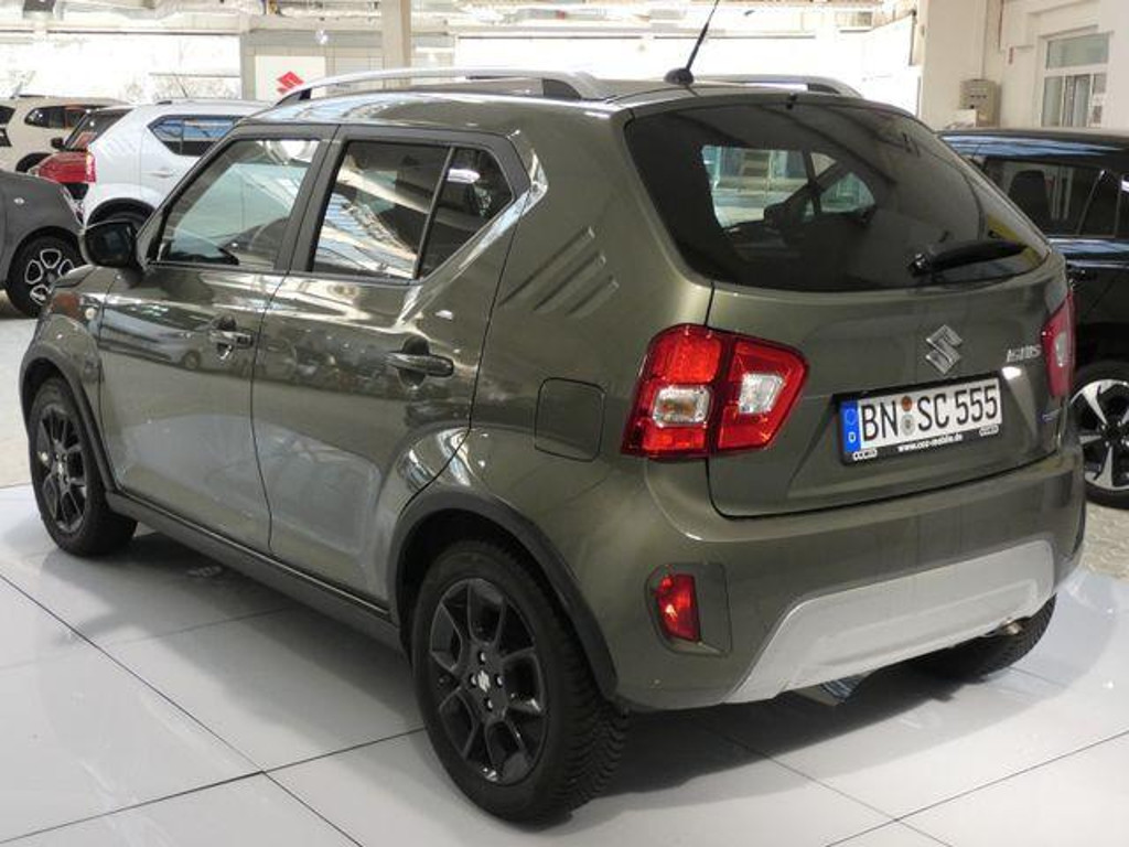 Suzuki Ignis