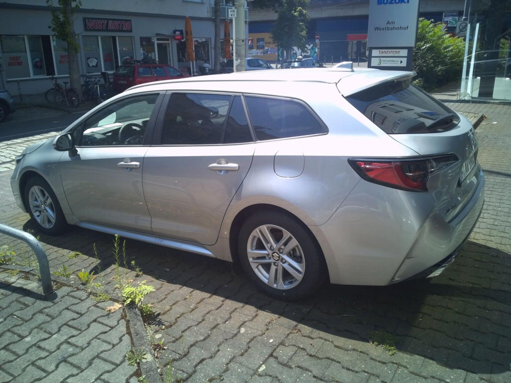 Suzuki Swace