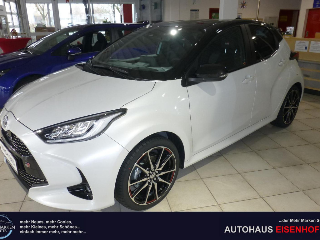 Toyota Yaris 2024 Benzine