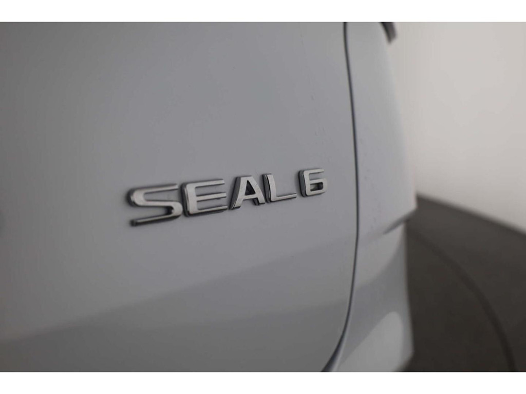 BYD Seal 6