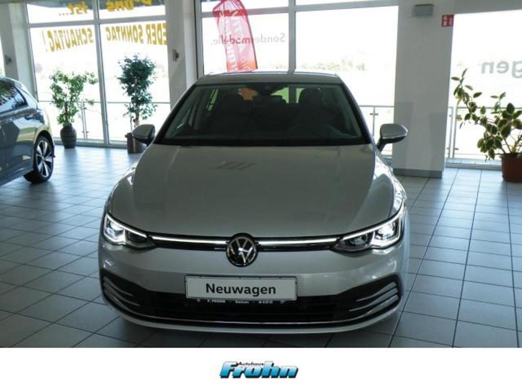 Volkswagen Golf 2022 Benzine