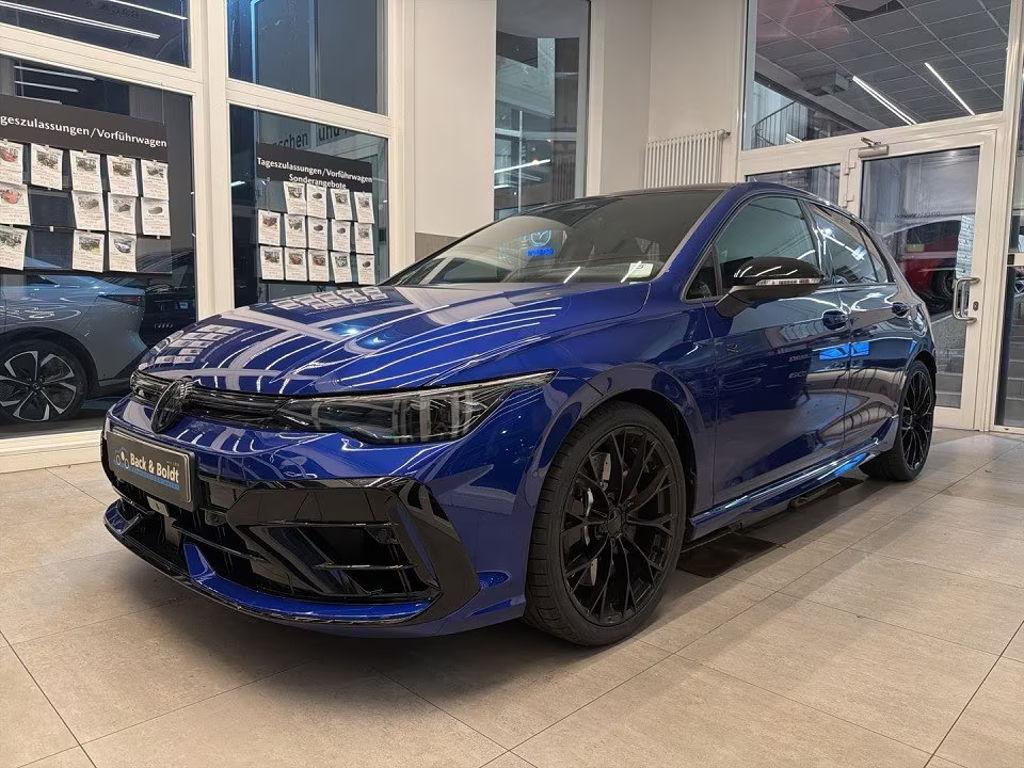 Volkswagen Golf 2025 Benzine