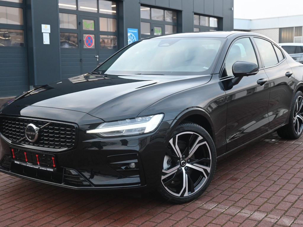 Volvo S60 2023 Benzine
