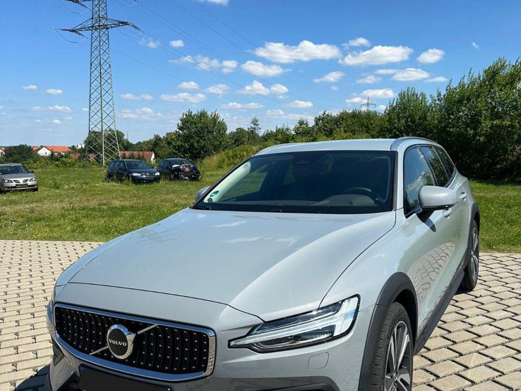 Volvo V60 2023 Benzine