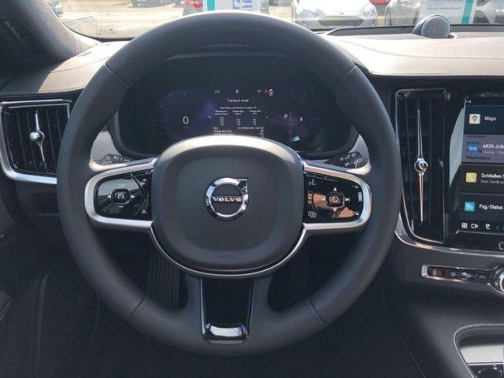 Volvo V90 Cross Country