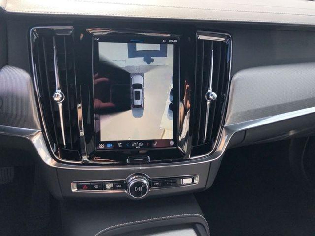 Volvo V90 Cross Country