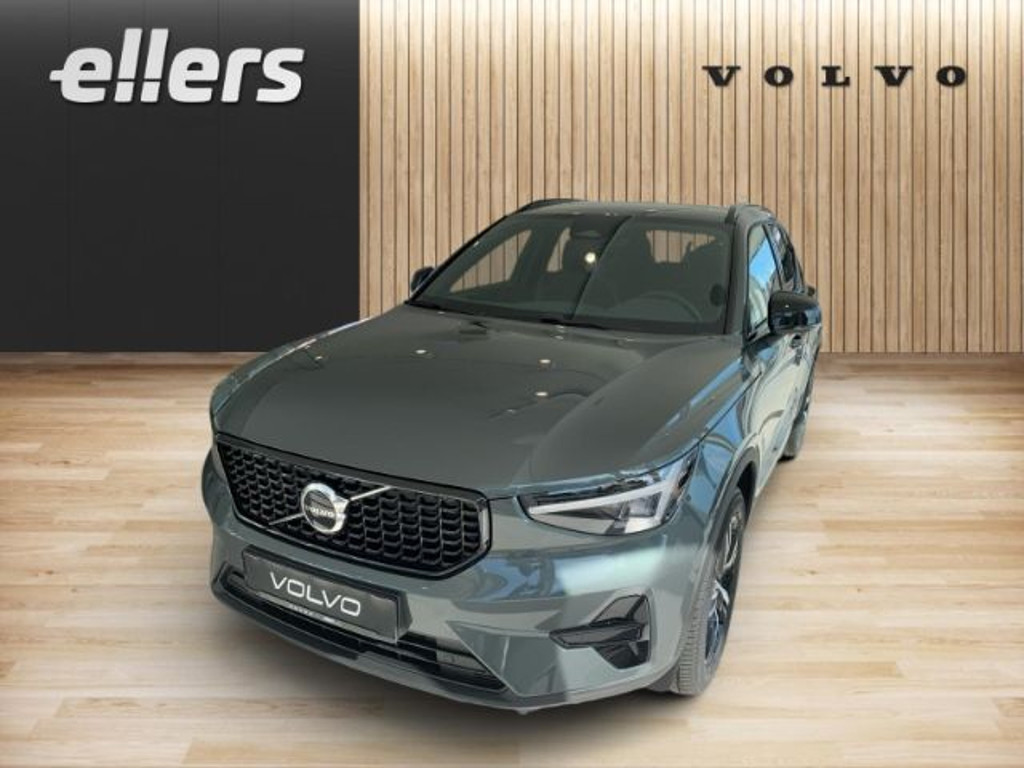 Volvo XC40 2025 Benzine