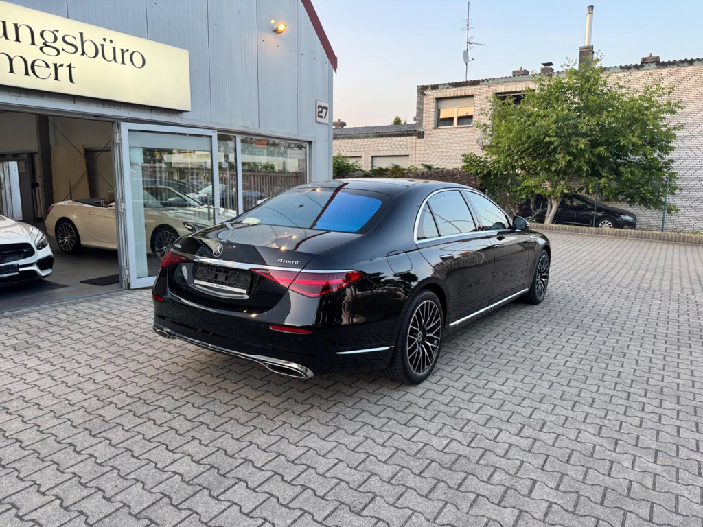 Mercedes-Benz S-Klasse