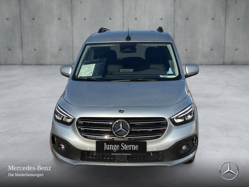 Mercedes-Benz T 180