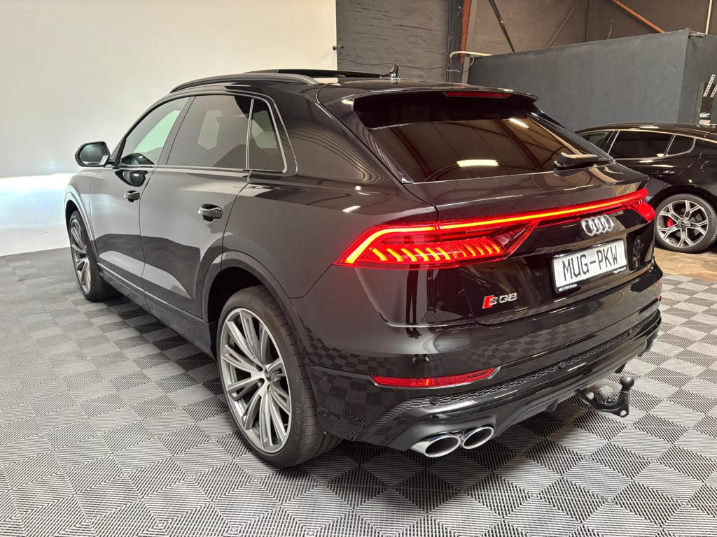 Audi SQ8
