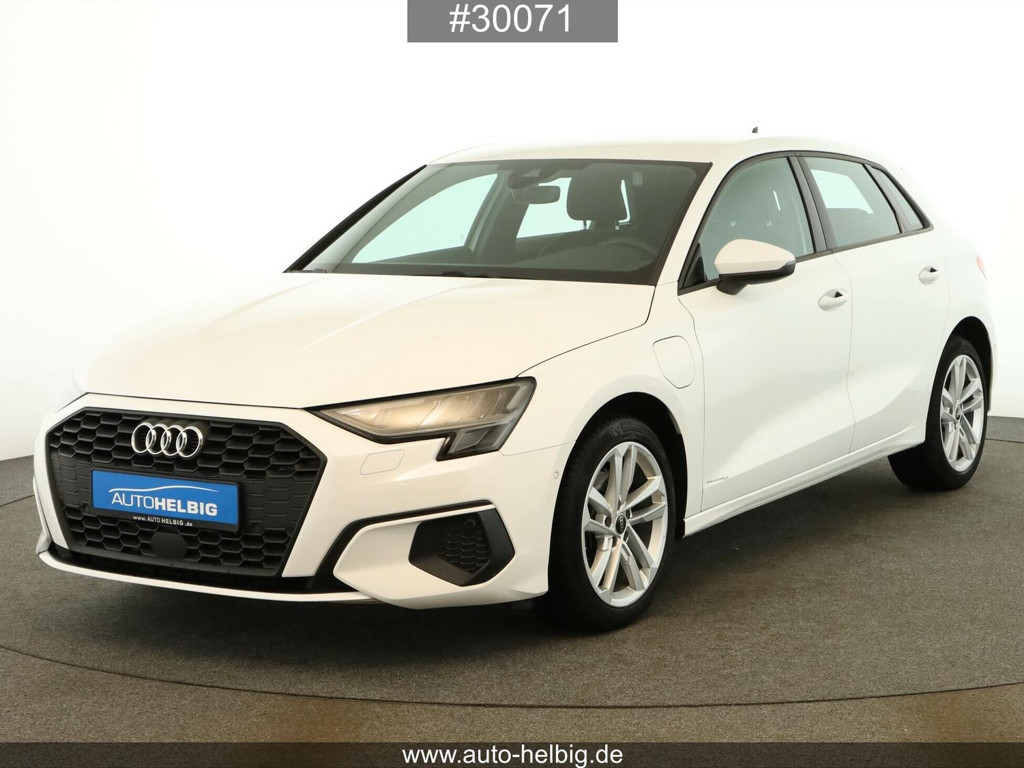 Audi A3 2023 Hybride Benzine