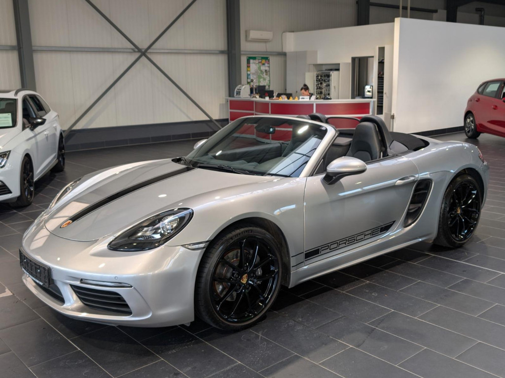 Porsche Boxster 2023 Benzine