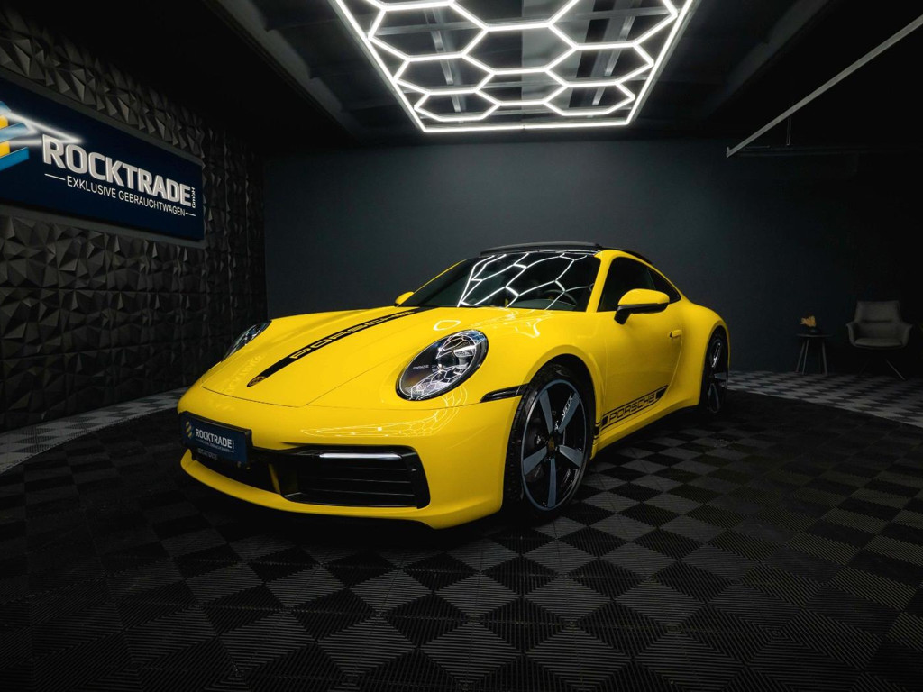 Porsche 992