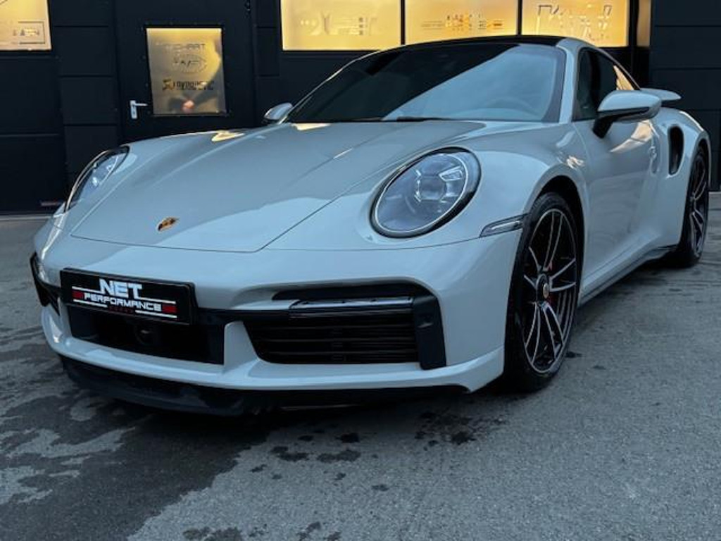 Porsche 992
