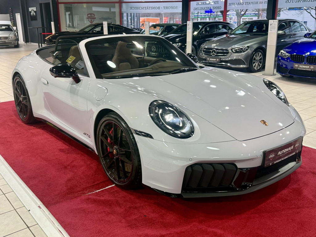 Porsche 992