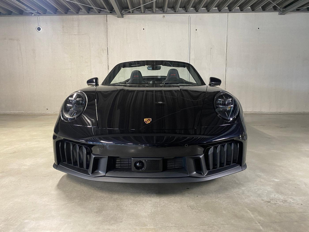 Porsche 992