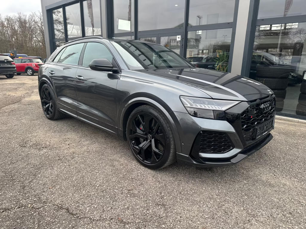 Audi RS Q8