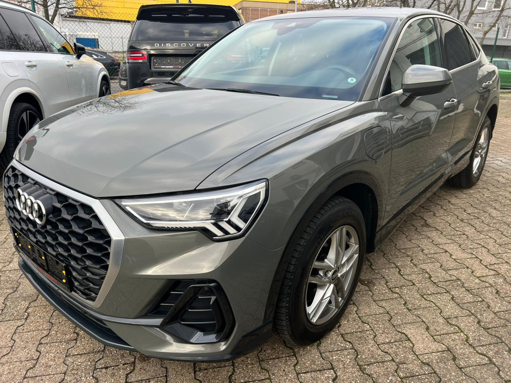 Audi Q3 2021 Hybride Benzine